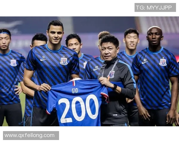 足球张帅的崛起之路：从青涩少年到绿茵场上的传奇球星